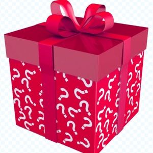 MYSTERY MARVEL GRAPHIC TEES